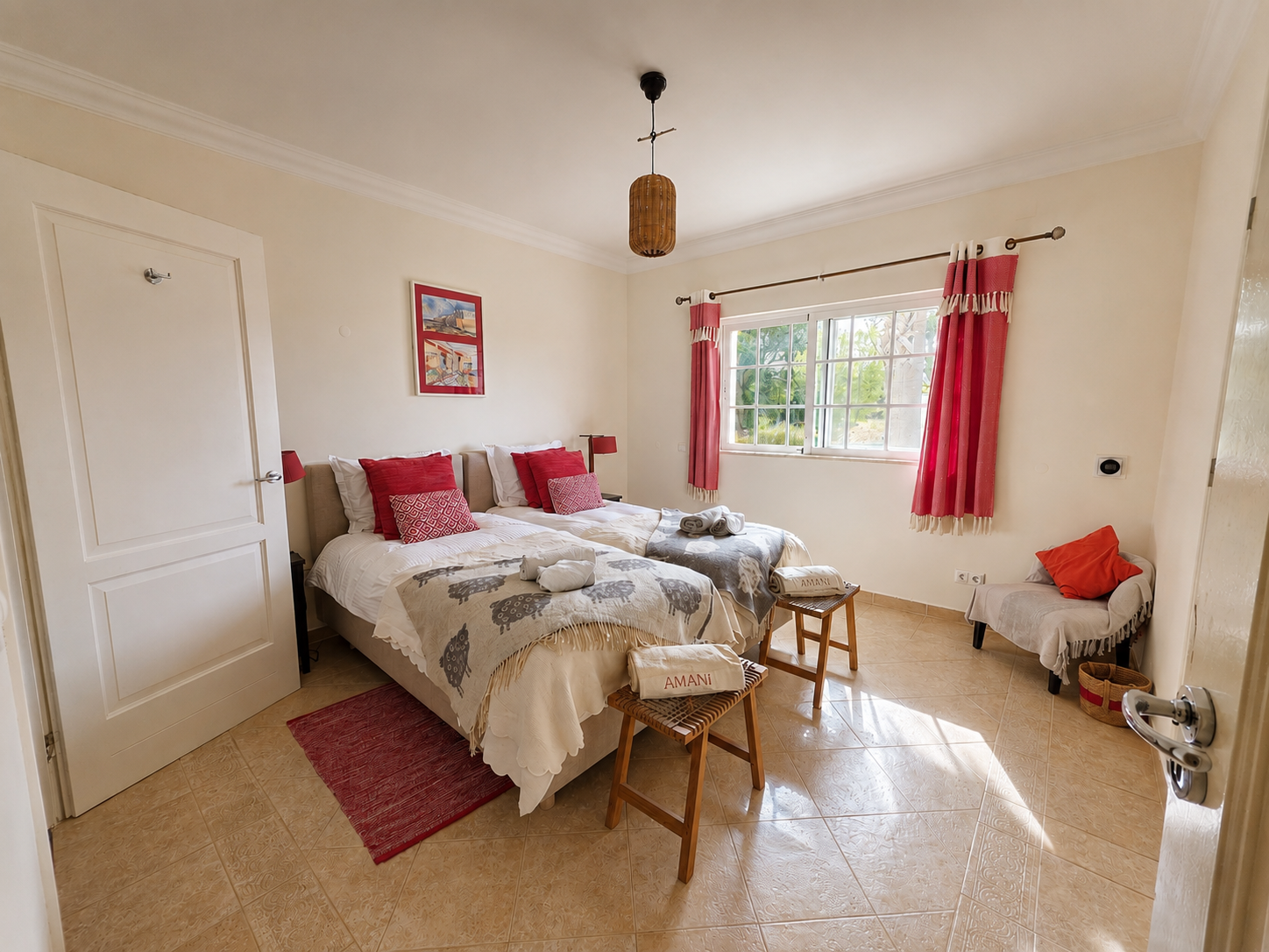 Amaryllis Room